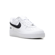 Air Force 1 Low Supreme - White and Black