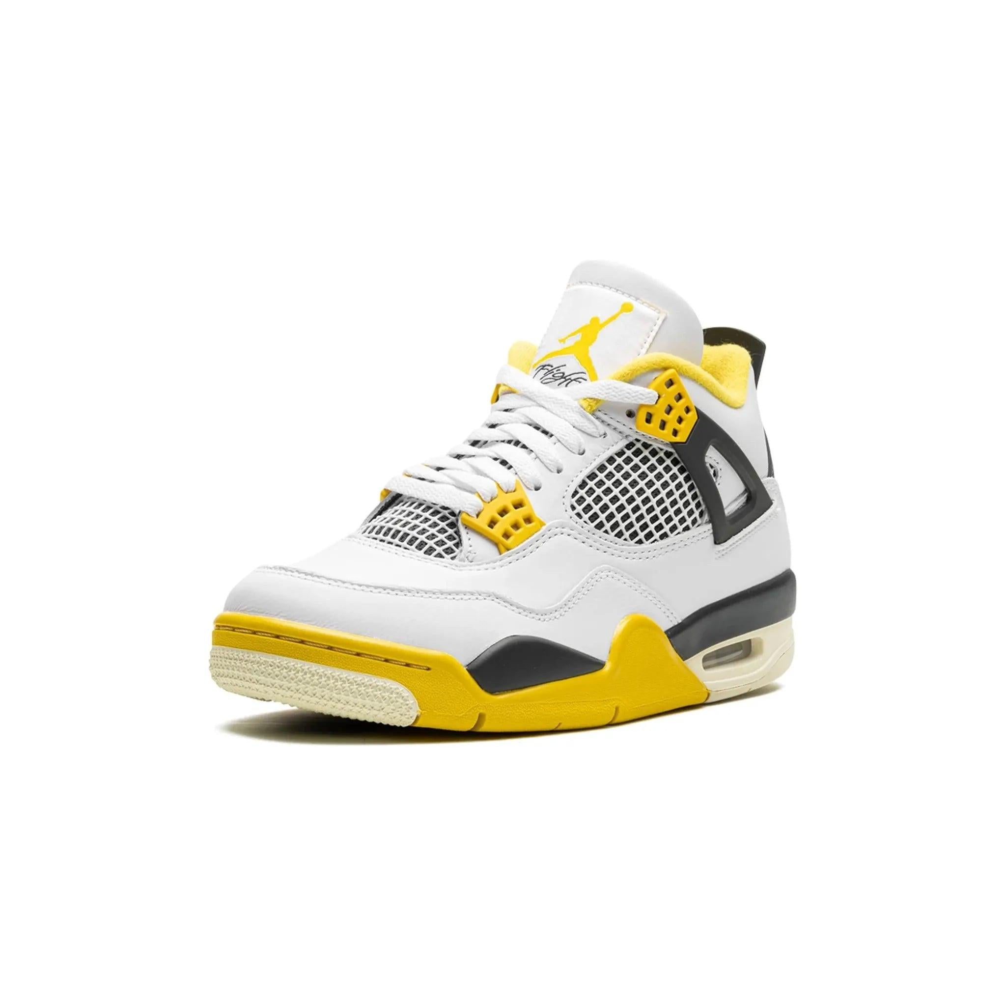 Air Jordan 4 - Vivid Sulfur