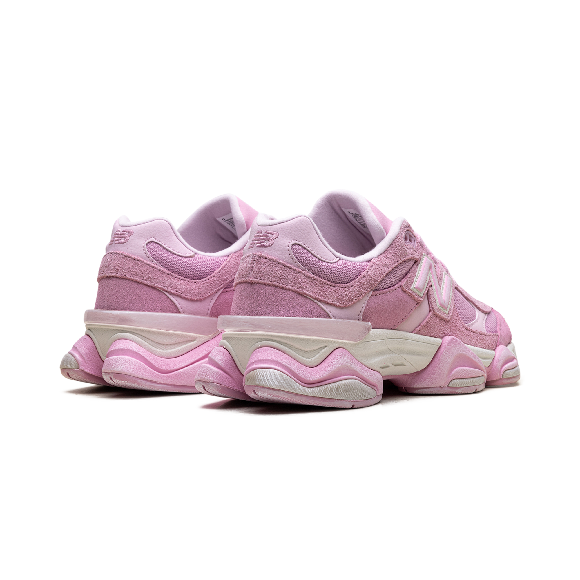 New Balance 9060 - ASOS Exclusive Pink Overdye