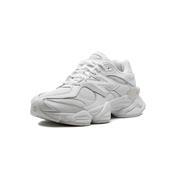New Balance 9060 - Triple White