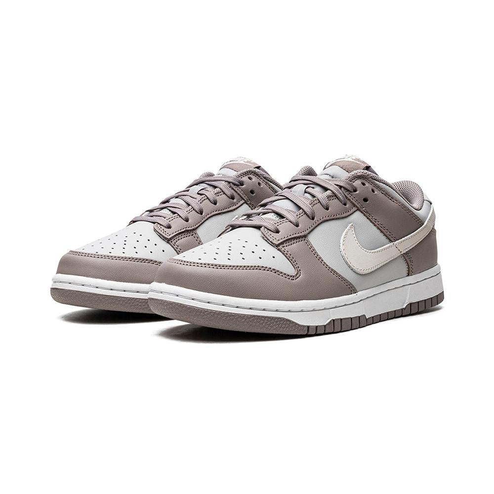 Nike Dunk Low - Bone Beige