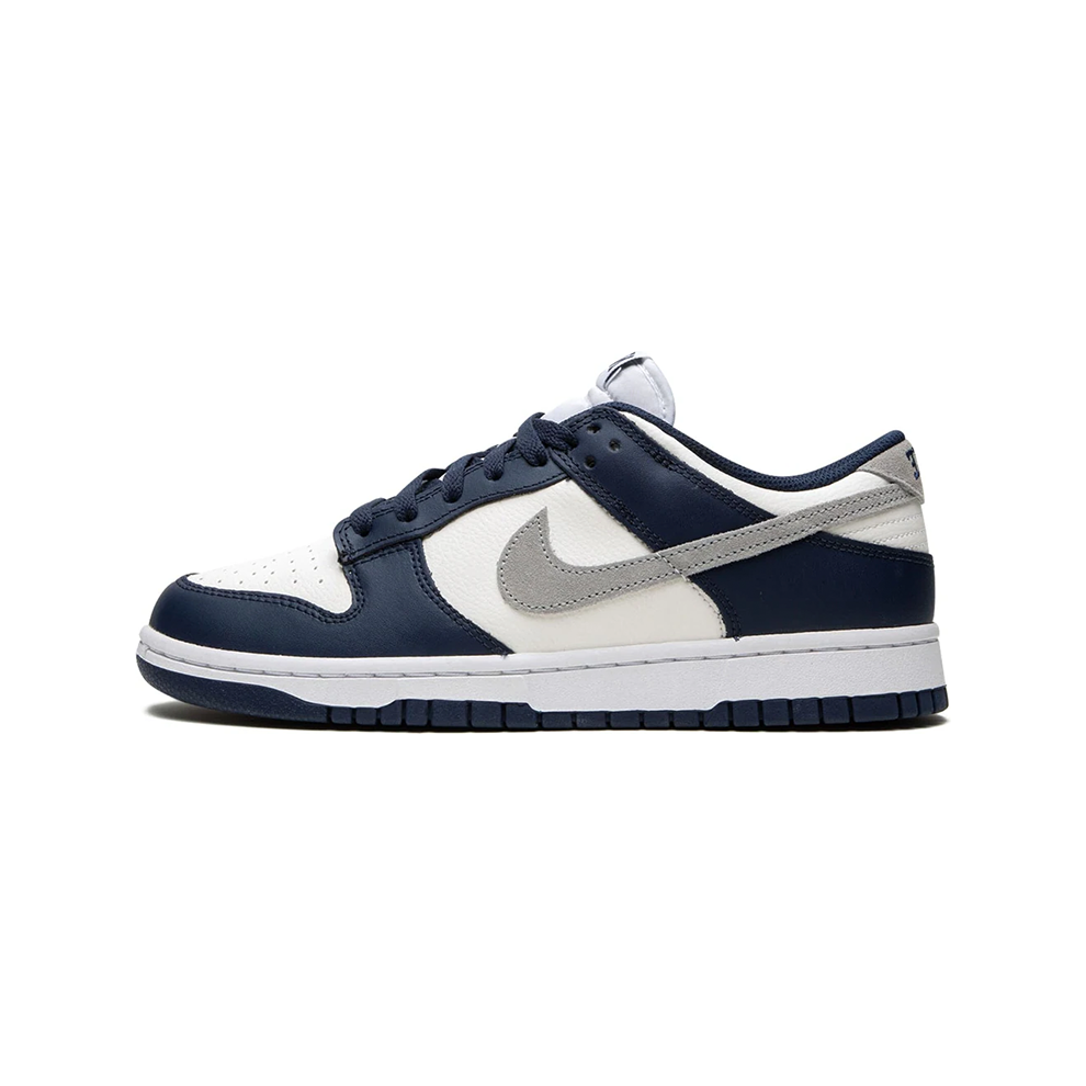 Nike Dunk Low - Midnight Navy
