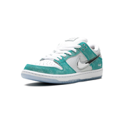 Nike SB Dunk Low - April Skateboards