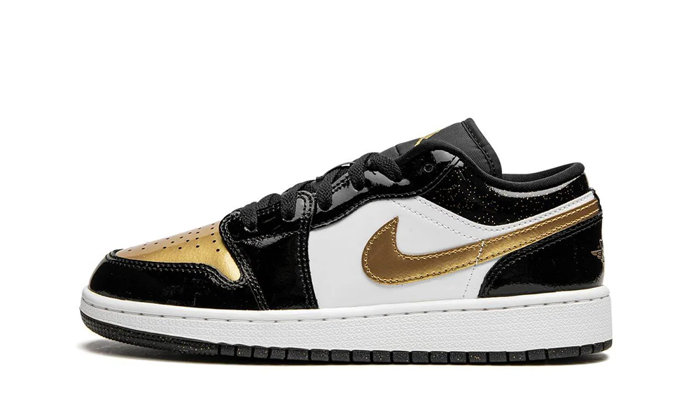 airjordan1lowgoldtoe_7b2d07a8-e7fc-4300-a44c-808e809a22f9.png
