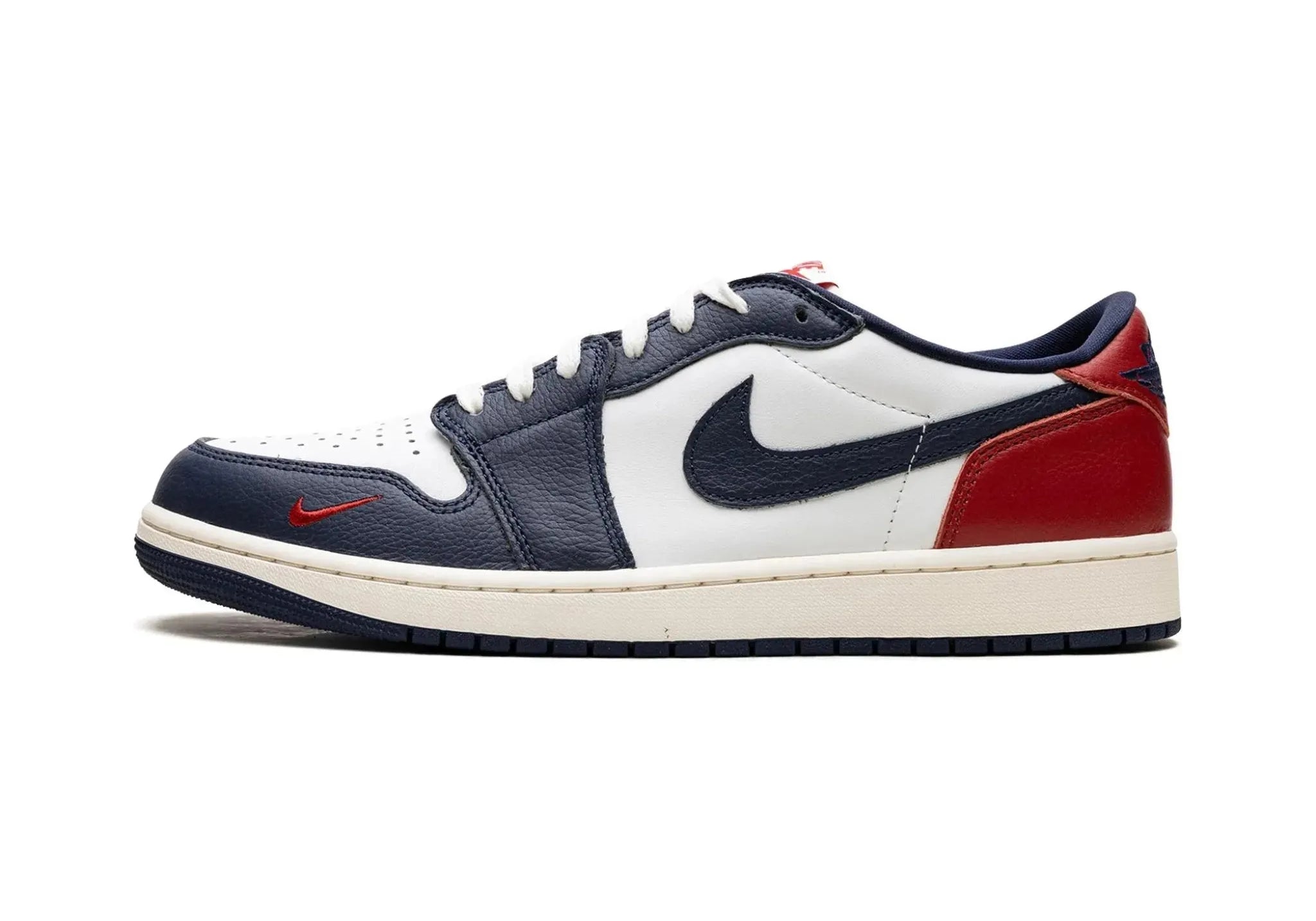 jordan-jordan-1-retro-low-og-howard-university_25377383_56709965_2048.webp